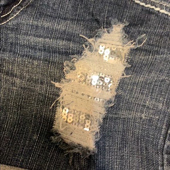 Cesttoi Jean shorts - Picture 2 of 6